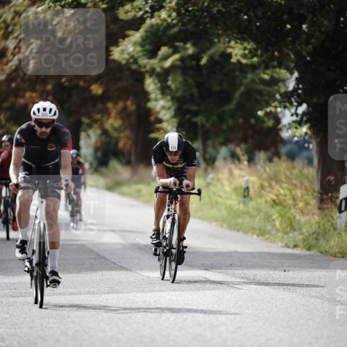 30.08.2026 - Elbe Triathlon Hamburg Michael Burmester http://msf.ph/oto/10070277 30.08.2026 09:53:38 Radfahren 320, 435, 516, 575, 773, 965, 1897 meine-sportfotos.de