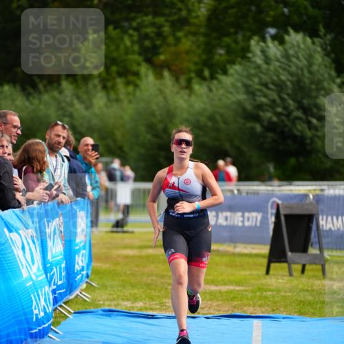 30.08.2026 - Elbe Triathlon Hamburg LAZAROV Photography http://msf.ph/oto/10070308 30.08.2026 12:51:53 Ziel 1759 meine-sportfotos.de
