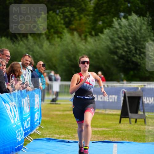 30.08.2026 - Elbe Triathlon Hamburg LAZAROV Photography http://msf.ph/oto/10070311 30.08.2026 12:51:53 Ziel 1759 meine-sportfotos.de