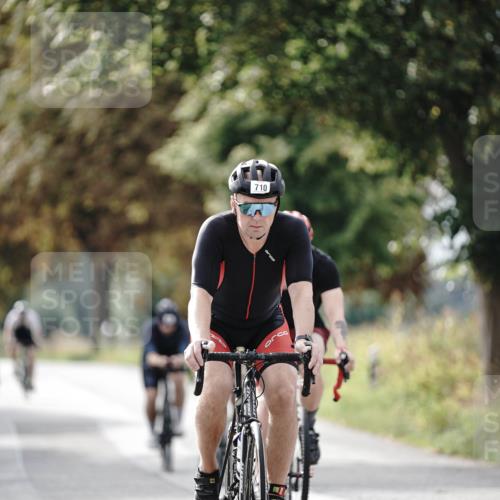 30.08.2026 - Elbe Triathlon Hamburg Michael Burmester http://msf.ph/oto/10070326 30.08.2026 09:54:14 Radfahren 362, 408, 497, 537, 560, 710, 712 meine-sportfotos.de