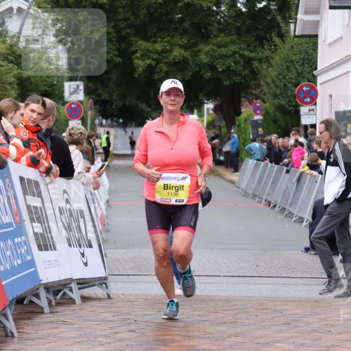 30.08.2026 - Blankeneser Heldenlauf Lena Gebhardt http://msf.ph/oto/10070331 30.08.2026 10:07:52 Ziel 1138 meine-sportfotos.de