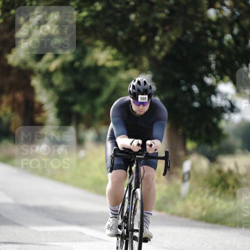 30.08.2026 - Elbe Triathlon Hamburg Michael Burmester http://msf.ph/oto/10070334 30.08.2026 09:54:16 Radfahren 362, 408, 537, 560, 710, 712 meine-sportfotos.de