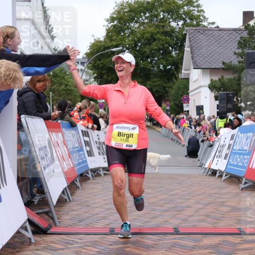 30.08.2026 - Blankeneser Heldenlauf Lena Gebhardt http://msf.ph/oto/10070368 30.08.2026 10:07:55 Ziel 1138 meine-sportfotos.de
