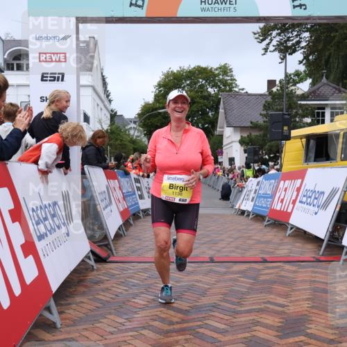 30.08.2026 - Blankeneser Heldenlauf Lena Gebhardt http://msf.ph/oto/10070386 30.08.2026 10:07:55 Ziel 1138 meine-sportfotos.de