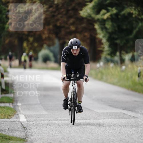 30.08.2026 - Elbe Triathlon Hamburg Michael Burmester http://msf.ph/oto/10070399 30.08.2026 09:54:56 Radfahren 729 meine-sportfotos.de