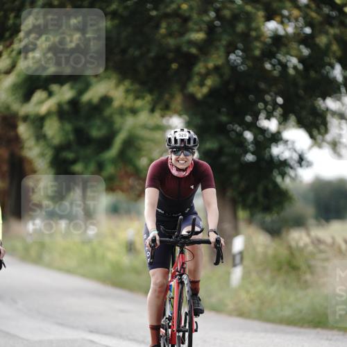 30.08.2026 - Elbe Triathlon Hamburg Michael Burmester http://msf.ph/oto/10070402 30.08.2026 09:55:07 Radfahren 749, 920, 980 meine-sportfotos.de