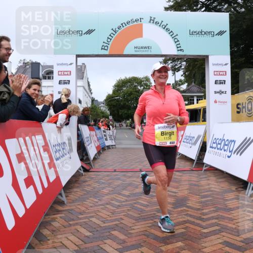 30.08.2026 - Blankeneser Heldenlauf Lena Gebhardt http://msf.ph/oto/10070403 30.08.2026 10:07:56 Ziel 1138 meine-sportfotos.de