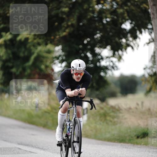 30.08.2026 - Elbe Triathlon Hamburg Michael Burmester http://msf.ph/oto/10070435 30.08.2026 09:55:28 Radfahren 289, 353, 528, 534, 617, 628, 633, 669, 939, 961 meine-sportfotos.de