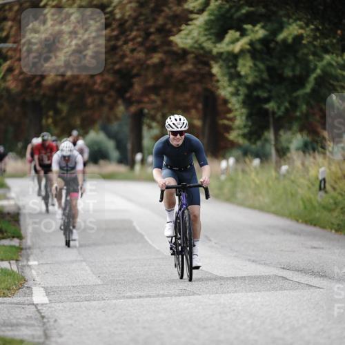 30.08.2026 - Elbe Triathlon Hamburg Michael Burmester http://msf.ph/oto/10070459 30.08.2026 09:55:38 Radfahren 289, 441, 466, 557, 742 meine-sportfotos.de