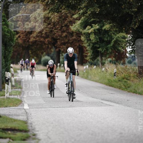 30.08.2026 - Elbe Triathlon Hamburg Michael Burmester http://msf.ph/oto/10070541 30.08.2026 09:56:20 Radfahren 626, 883, 983 meine-sportfotos.de