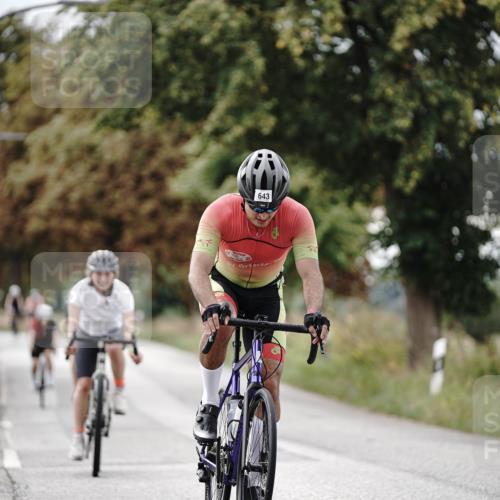 30.08.2026 - Elbe Triathlon Hamburg Michael Burmester http://msf.ph/oto/10070577 30.08.2026 09:56:45 Radfahren 643, 646, 803, 912, 957 meine-sportfotos.de
