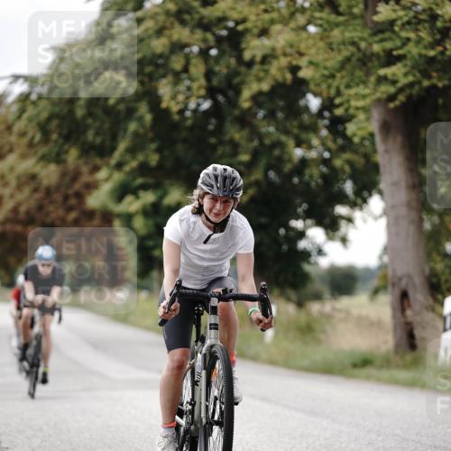 30.08.2026 - Elbe Triathlon Hamburg Michael Burmester http://msf.ph/oto/10070583 30.08.2026 09:56:47 Radfahren 543, 643, 646, 771, 912, 957 meine-sportfotos.de