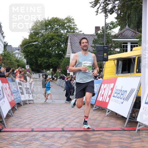 30.08.2026 - Blankeneser Heldenlauf Lena Gebhardt http://msf.ph/oto/10070639 30.08.2026 10:09:23 Ziel 5533 meine-sportfotos.de