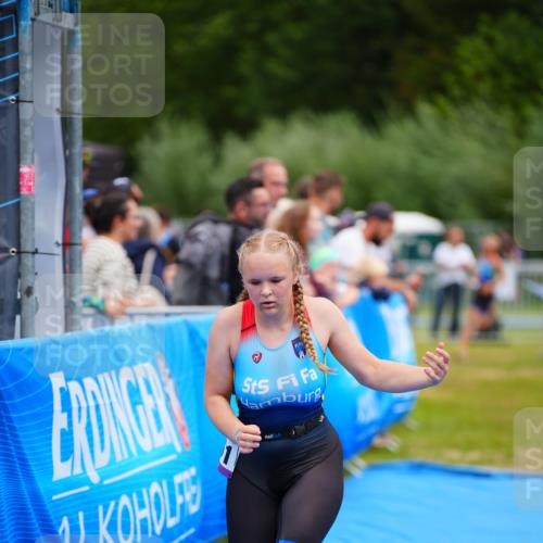 30.08.2026 - Elbe Triathlon Hamburg LAZAROV Photography http://msf.ph/oto/10070652 30.08.2026 12:54:02 Ziel 1761, 1855 meine-sportfotos.de