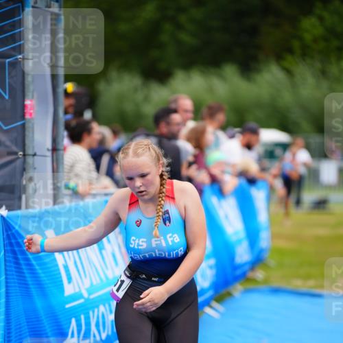 30.08.2026 - Elbe Triathlon Hamburg LAZAROV Photography http://msf.ph/oto/10070659 30.08.2026 12:54:02 Ziel 1761, 1855 meine-sportfotos.de