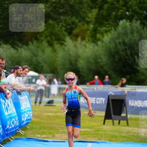 30.08.2026 - Elbe Triathlon Hamburg LAZAROV Photography http://msf.ph/oto/10070672 30.08.2026 12:54:06 Ziel 1855 meine-sportfotos.de