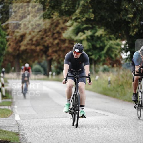 30.08.2026 - Elbe Triathlon Hamburg Michael Burmester http://msf.ph/oto/10070677 30.08.2026 09:57:34 Radfahren 413, 737, 768, 976 meine-sportfotos.de