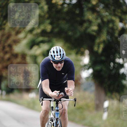 30.08.2026 - Elbe Triathlon Hamburg Michael Burmester http://msf.ph/oto/10070691 30.08.2026 09:57:43 Radfahren 505, 569, 619, 734, 737 meine-sportfotos.de