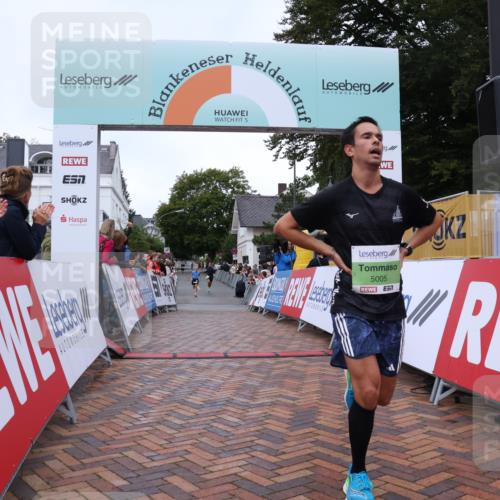 30.08.2026 - Blankeneser Heldenlauf Lena Gebhardt http://msf.ph/oto/10070715 30.08.2026 10:09:38 Ziel 5005 meine-sportfotos.de