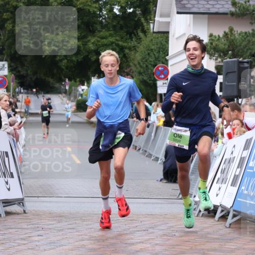 30.08.2026 - Blankeneser Heldenlauf Lena Gebhardt http://msf.ph/oto/10070723 30.08.2026 10:09:42 Ziel 5005, 5606, 5709 meine-sportfotos.de