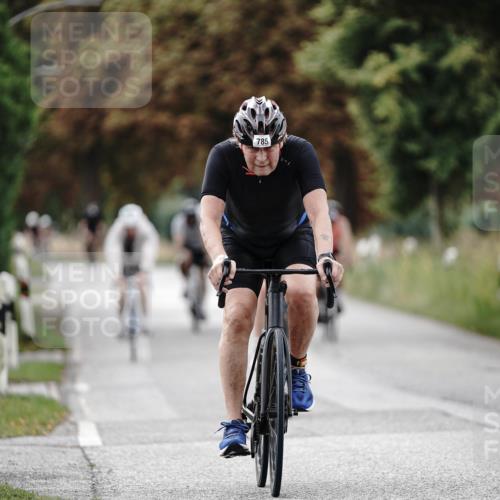 30.08.2026 - Elbe Triathlon Hamburg Michael Burmester http://msf.ph/oto/10070752 30.08.2026 09:58:12 Radfahren 403, 404, 423, 429, 585, 590, 785, 897 meine-sportfotos.de