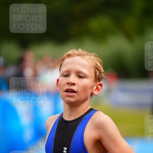 30.08.2026 - Elbe Triathlon Hamburg LAZAROV Photography http://msf.ph/oto/10070796 30.08.2026 12:54:48 Ziel 1839, 1880 meine-sportfotos.de