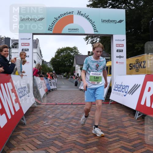 30.08.2026 - Blankeneser Heldenlauf Lena Gebhardt http://msf.ph/oto/10070867 30.08.2026 10:10:02 Ziel 5043, 5325 meine-sportfotos.de