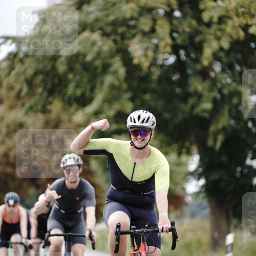 30.08.2026 - Elbe Triathlon Hamburg Michael Burmester http://msf.ph/oto/10070872 30.08.2026 09:59:08 Radfahren 299, 472, 491, 495, 579, 580, 647, 718, 802 meine-sportfotos.de