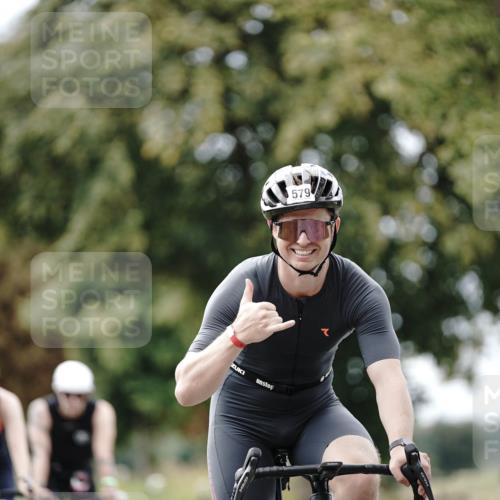 30.08.2026 - Elbe Triathlon Hamburg Michael Burmester http://msf.ph/oto/10070876 30.08.2026 09:59:09 Radfahren 299, 472, 491, 495, 579, 580, 647, 802, 934 meine-sportfotos.de