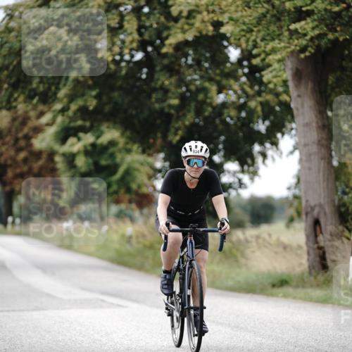 30.08.2026 - Elbe Triathlon Hamburg Michael Burmester http://msf.ph/oto/10070900 30.08.2026 09:59:16 Radfahren 452, 472, 750, 934 meine-sportfotos.de