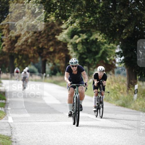 30.08.2026 - Elbe Triathlon Hamburg Michael Burmester http://msf.ph/oto/10071001 30.08.2026 10:00:35 Radfahren 510, 577, 638, 751, 898, 931 meine-sportfotos.de