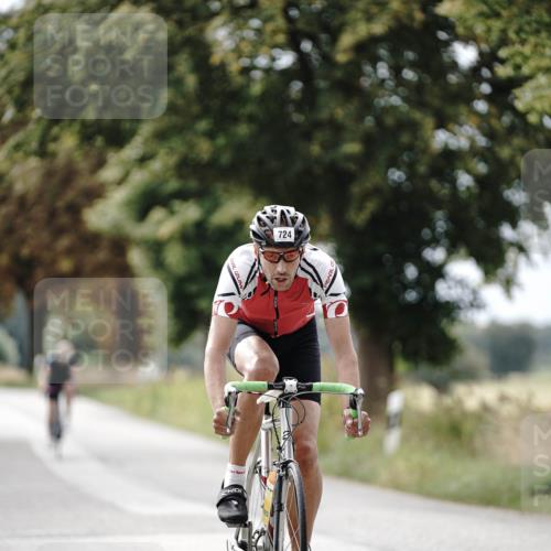 30.08.2026 - Elbe Triathlon Hamburg Michael Burmester http://msf.ph/oto/10071013 30.08.2026 10:00:44 Radfahren 577, 724, 866 meine-sportfotos.de