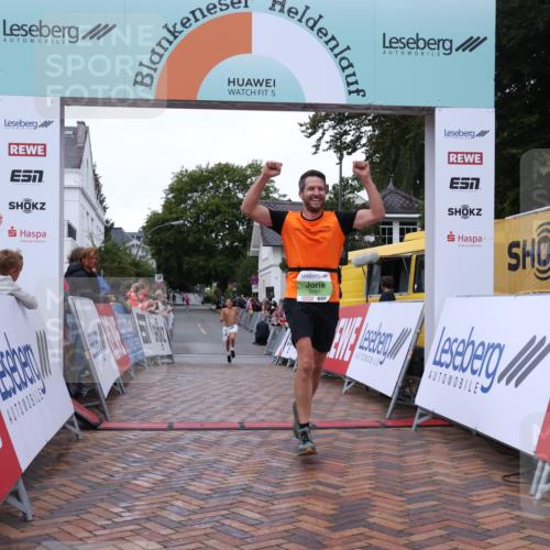 30.08.2026 - Blankeneser Heldenlauf Lena Gebhardt http://msf.ph/oto/10071110 30.08.2026 10:10:45 Ziel 5149, 5797 meine-sportfotos.de