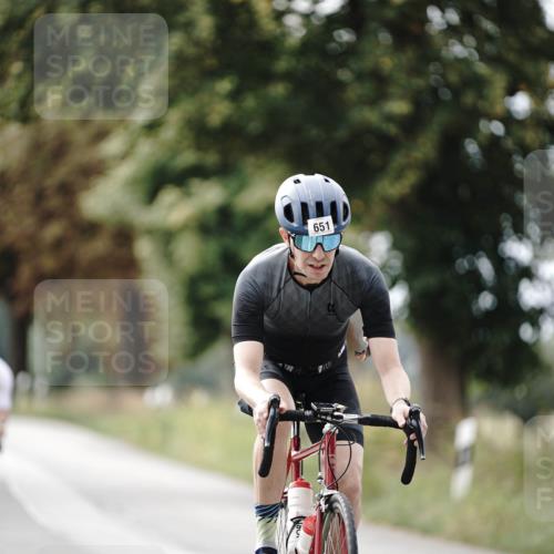 30.08.2026 - Elbe Triathlon Hamburg Michael Burmester http://msf.ph/oto/10071129 30.08.2026 10:01:48 Radfahren 546, 651, 694 meine-sportfotos.de