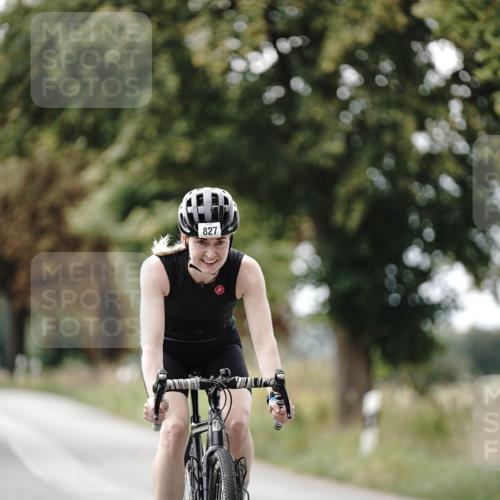 30.08.2026 - Elbe Triathlon Hamburg Michael Burmester http://msf.ph/oto/10071149 30.08.2026 10:02:00 Radfahren 438, 640, 704, 827, 848, 940 meine-sportfotos.de