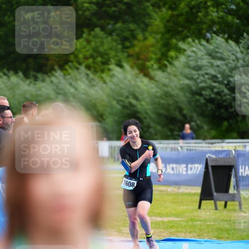 30.08.2026 - Elbe Triathlon Hamburg LAZAROV Photography http://msf.ph/oto/10071155 30.08.2026 12:56:57 Ziel 1608, 1832 meine-sportfotos.de