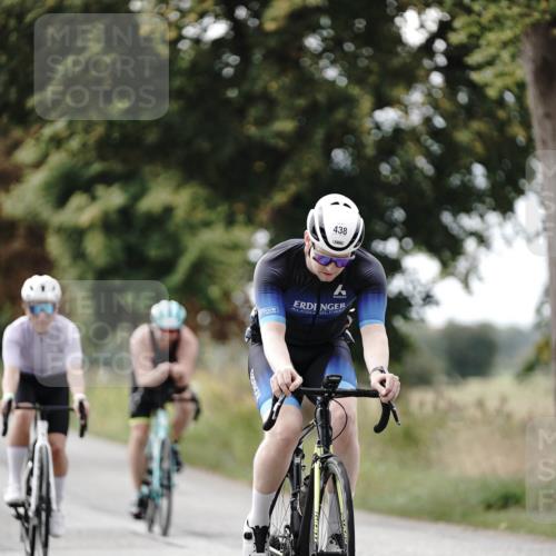 30.08.2026 - Elbe Triathlon Hamburg Michael Burmester http://msf.ph/oto/10071160 30.08.2026 10:02:06 Radfahren 438, 552, 622, 640, 702, 704, 915, 940 meine-sportfotos.de
