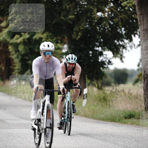 30.08.2026 - Elbe Triathlon Hamburg Michael Burmester http://msf.ph/oto/10071161 30.08.2026 10:02:07 Radfahren 438, 552, 622, 640, 702, 704, 915, 940 meine-sportfotos.de