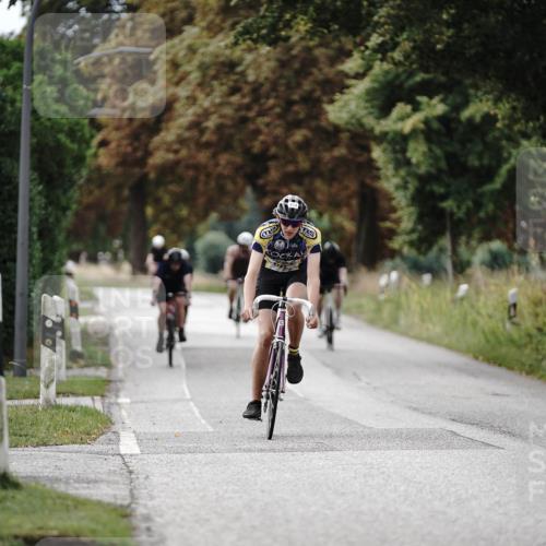 30.08.2026 - Elbe Triathlon Hamburg Michael Burmester http://msf.ph/oto/10071180 30.08.2026 10:02:15 Radfahren 414, 459, 552, 568, 725, 882, 915 meine-sportfotos.de