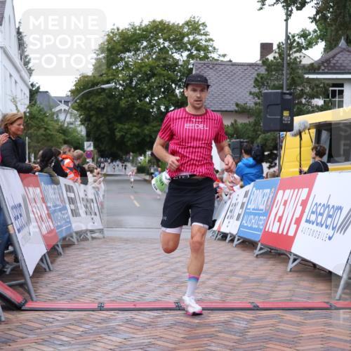 30.08.2026 - Blankeneser Heldenlauf Lena Gebhardt http://msf.ph/oto/10071214 30.08.2026 10:11:02 Ziel 5544 meine-sportfotos.de