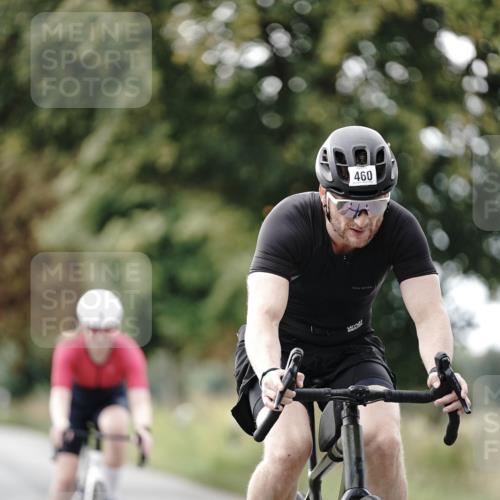 30.08.2026 - Elbe Triathlon Hamburg Michael Burmester http://msf.ph/oto/10071270 30.08.2026 10:03:04 Radfahren 460, 567, 582, 666, 857, 921, 942, 1894 meine-sportfotos.de