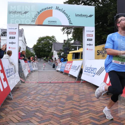 30.08.2026 - Blankeneser Heldenlauf Lena Gebhardt http://msf.ph/oto/10071303 30.08.2026 10:11:10 Ziel 5228, 5544 meine-sportfotos.de