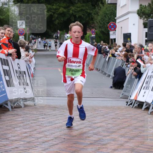 30.08.2026 - Blankeneser Heldenlauf Lena Gebhardt http://msf.ph/oto/10071322 30.08.2026 10:11:14 Ziel 5228, 5661 meine-sportfotos.de