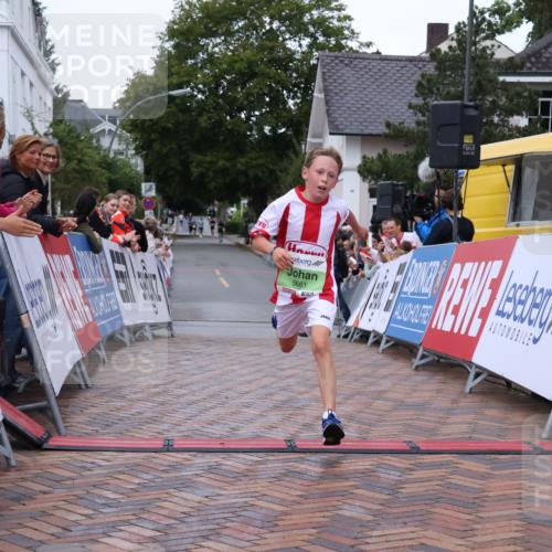 30.08.2026 - Blankeneser Heldenlauf Lena Gebhardt http://msf.ph/oto/10071340 30.08.2026 10:11:15 Ziel 5228, 5661 meine-sportfotos.de