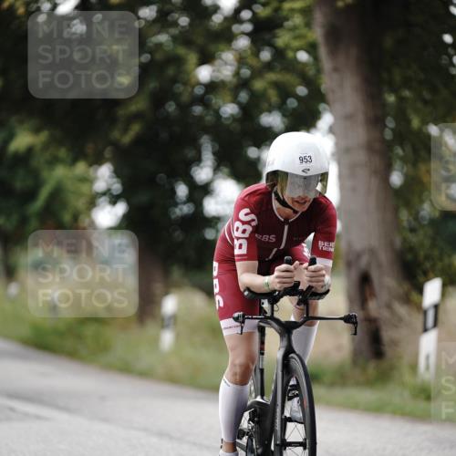 30.08.2026 - Elbe Triathlon Hamburg Michael Burmester http://msf.ph/oto/10071353 30.08.2026 10:04:02 Radfahren 521, 847, 953 meine-sportfotos.de