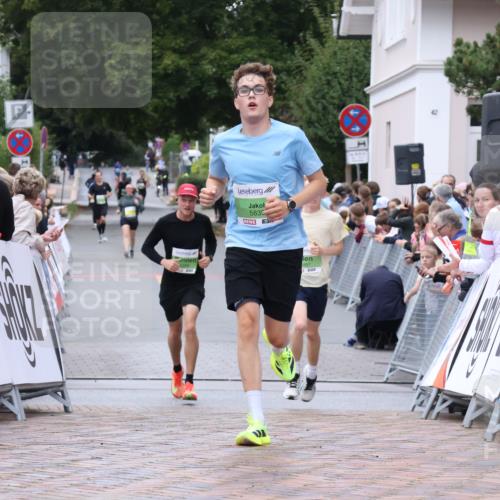 30.08.2026 - Blankeneser Heldenlauf Lena Gebhardt http://msf.ph/oto/10071428 30.08.2026 10:11:43 Ziel 5289, 5487, 5492, 5835 meine-sportfotos.de