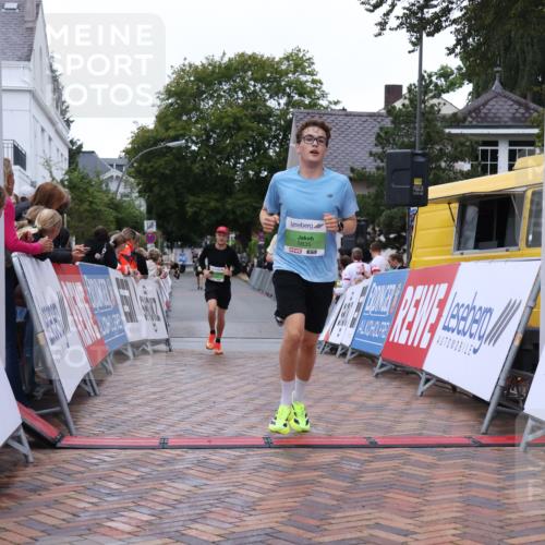 30.08.2026 - Blankeneser Heldenlauf Lena Gebhardt http://msf.ph/oto/10071446 30.08.2026 10:11:44 Ziel 5289, 5487, 5492, 5835 meine-sportfotos.de