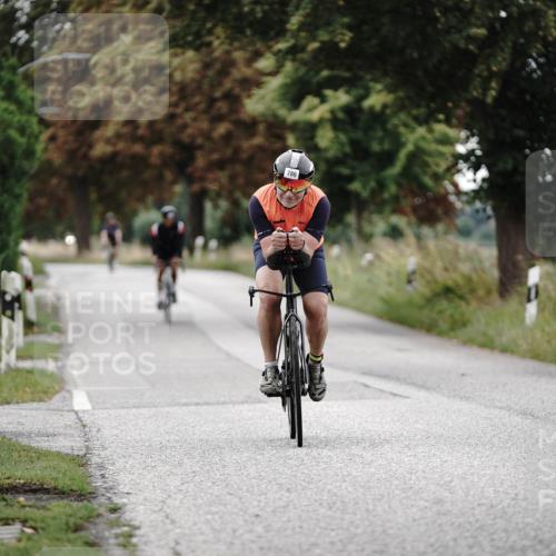 30.08.2026 - Elbe Triathlon Hamburg Michael Burmester http://msf.ph/oto/10071513 30.08.2026 10:05:52 Radfahren 542, 786, 894 meine-sportfotos.de