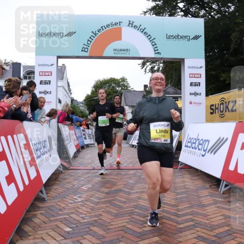 30.08.2026 - Blankeneser Heldenlauf Lena Gebhardt http://msf.ph/oto/10071572 30.08.2026 10:12:06 Ziel 1288, 5050, 5883 meine-sportfotos.de