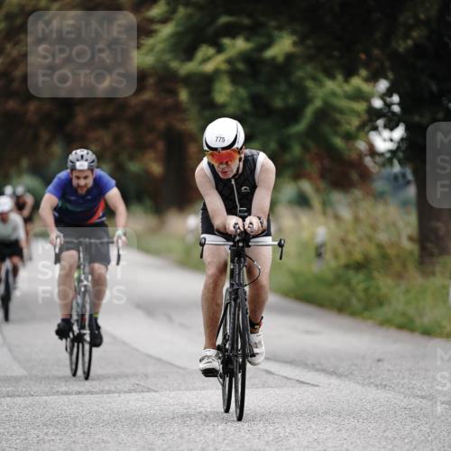 30.08.2026 - Elbe Triathlon Hamburg Michael Burmester http://msf.ph/oto/10071675 30.08.2026 10:07:32 Radfahren 492, 573, 739, 773, 775, 936, 982 meine-sportfotos.de